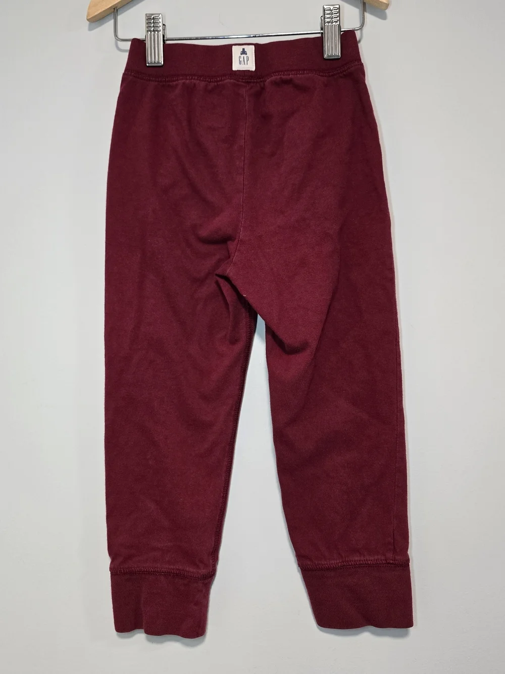 GAP Kids Lounging Outfit Vintage Yellow Shirt With Maroon Drawstring Joggers 4yr